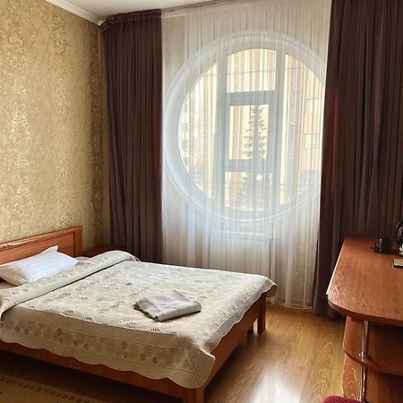 Гостиница "Алтын Орда" Астана Екстериор снимка