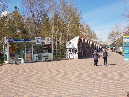 Гостиница "Алтын Орда" Астана Екстериор снимка