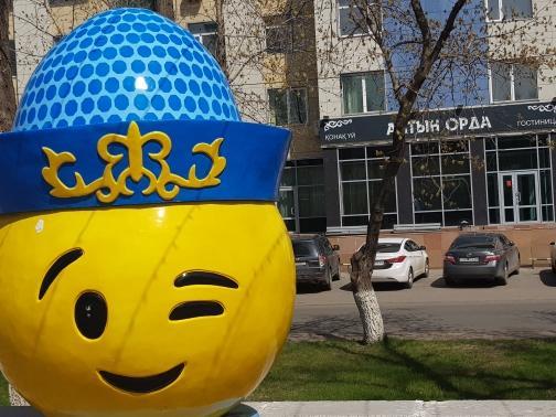 Гостиница "Алтын Орда" Астана Екстериор снимка